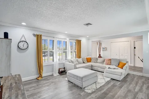 1852 NW 82nd Avenue Coral Springs FL 33071