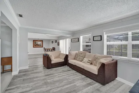 1852 NW 82nd Avenue Coral Springs FL 33071