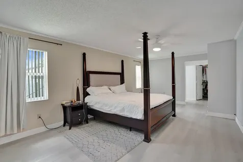 1852 NW 82nd Avenue Coral Springs FL 33071
