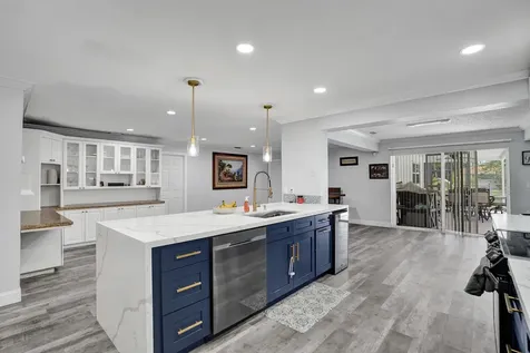 1852 NW 82nd Avenue Coral Springs FL 33071