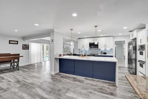1852 NW 82nd Avenue Coral Springs FL 33071