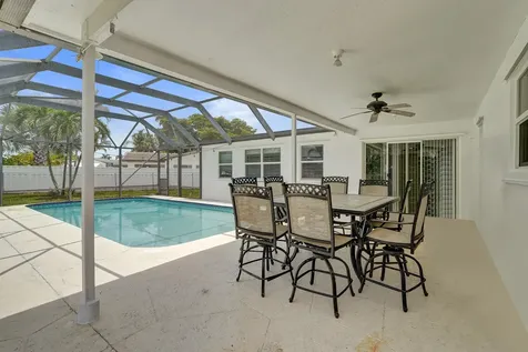 1852 NW 82nd Avenue Coral Springs FL 33071