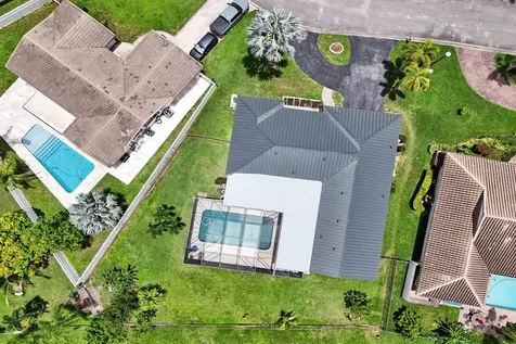 1852 NW 82nd Avenue Coral Springs FL 33071