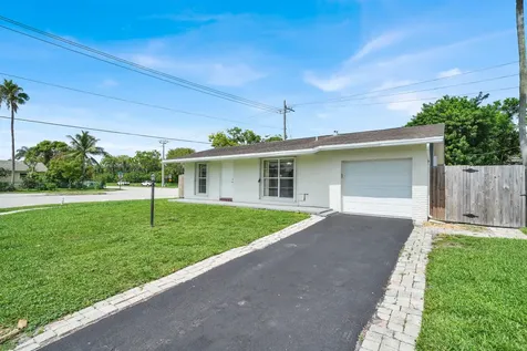 22229 SW 65th Terrace Boca Raton FL 33428