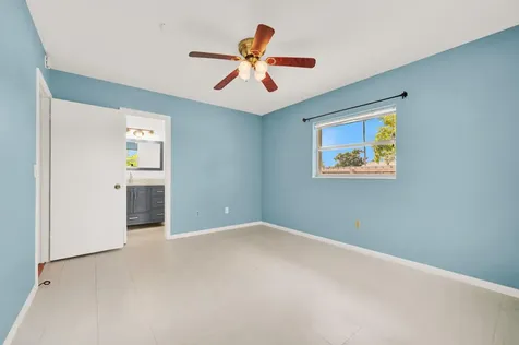 22229 SW 65th Terrace Boca Raton FL 33428