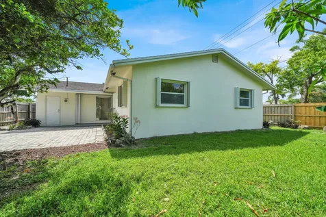 22229 SW 65th Terrace Boca Raton FL 33428