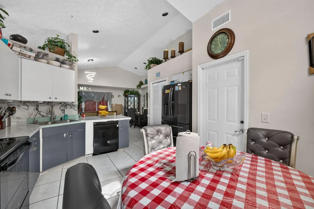 3586 SW Pumpkin Street Port St Lucie FL 34953