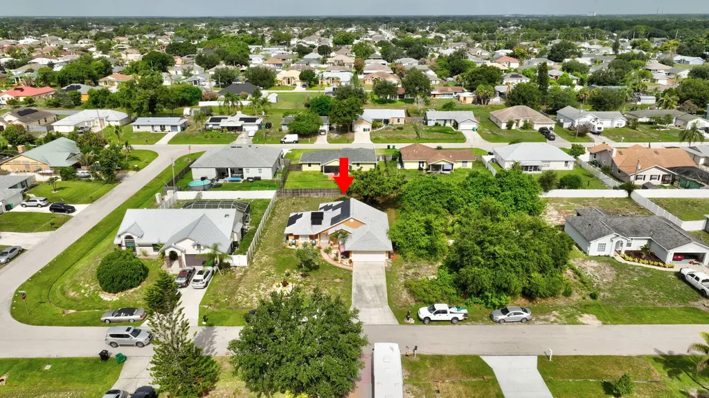 3586 SW Pumpkin Street Port St Lucie FL 34953