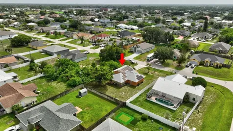 3586 SW Pumpkin Street Port St Lucie FL 34953