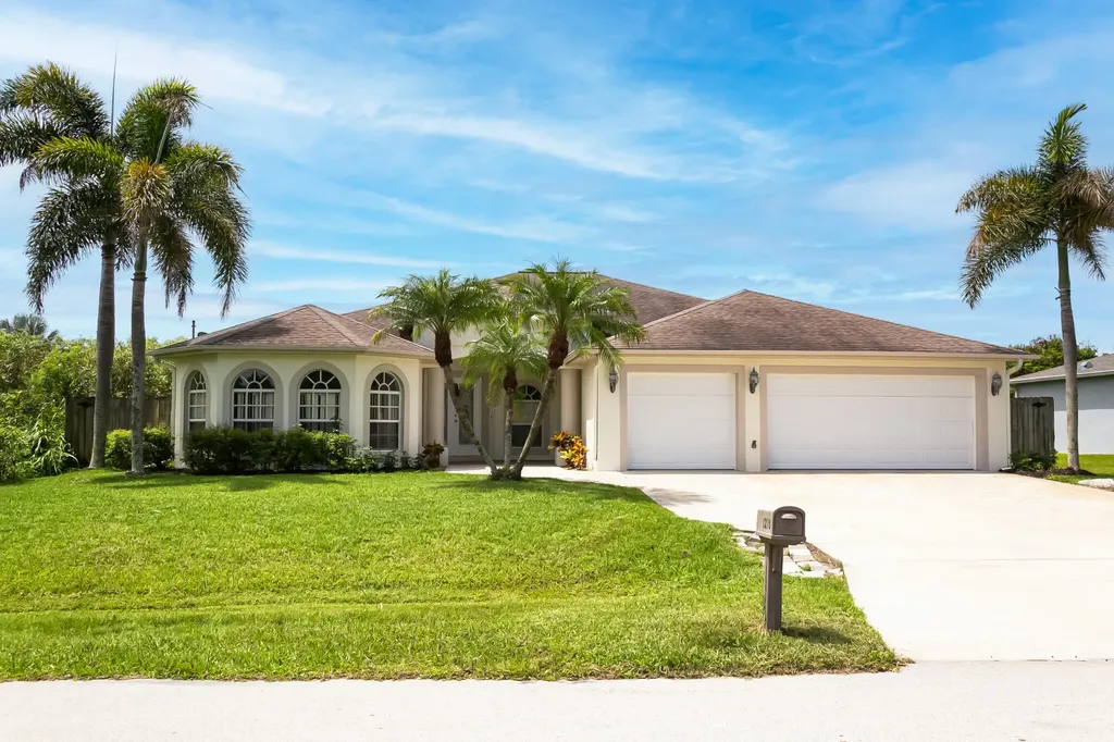 1218 SW Santiago Avenue Port St Lucie FL 34953