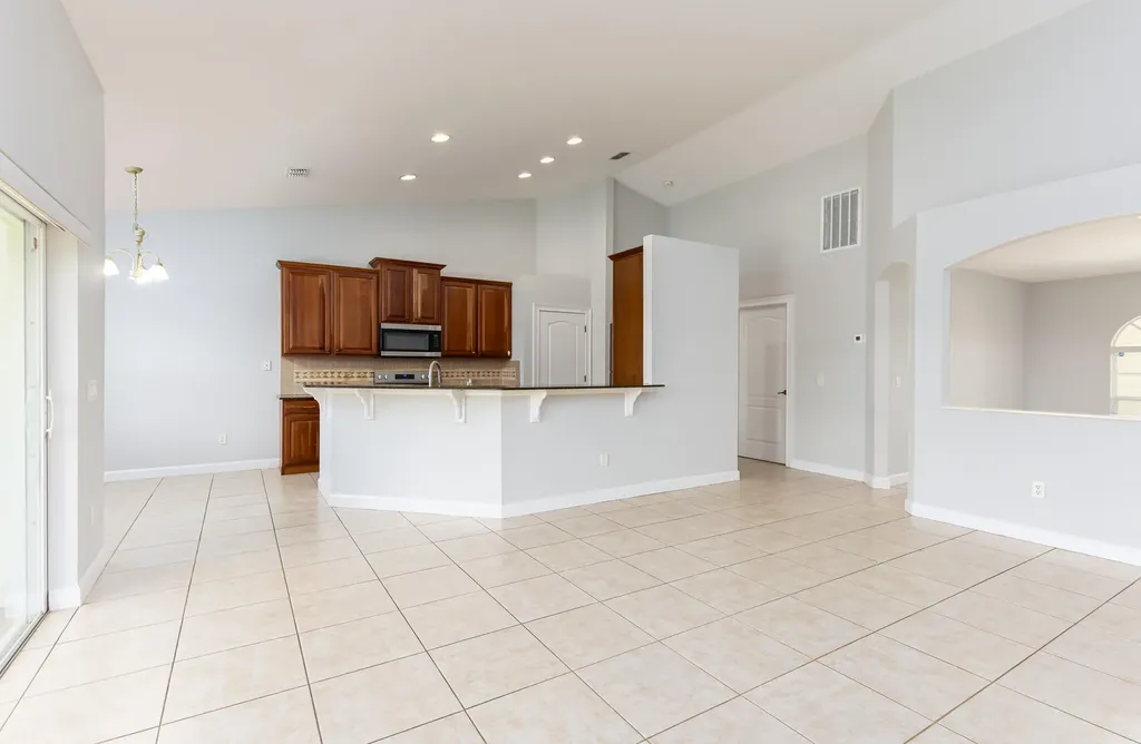 1218 SW Santiago Avenue Port St Lucie FL 34953