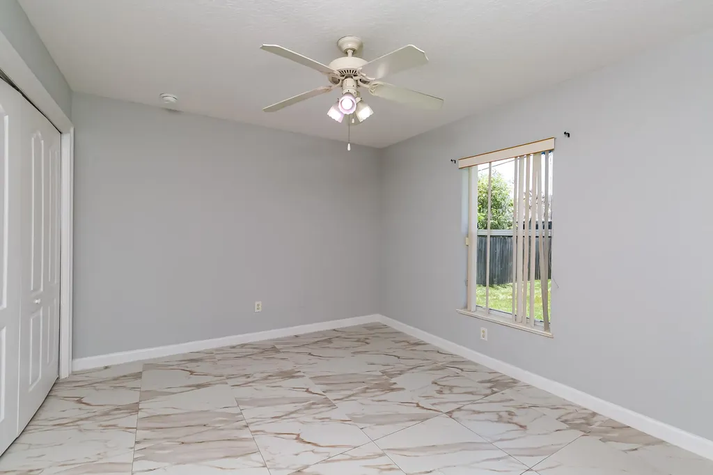 1218 SW Santiago Avenue Port St Lucie FL 34953