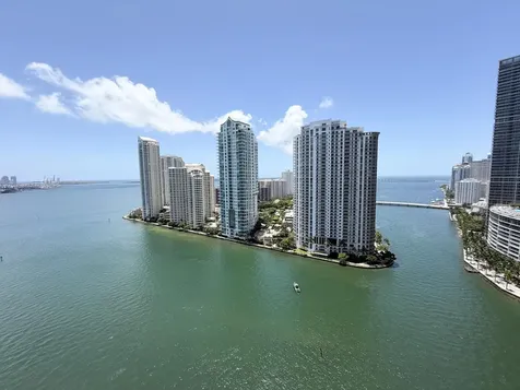 300 S Biscayne Boulevard Miami FL 33131