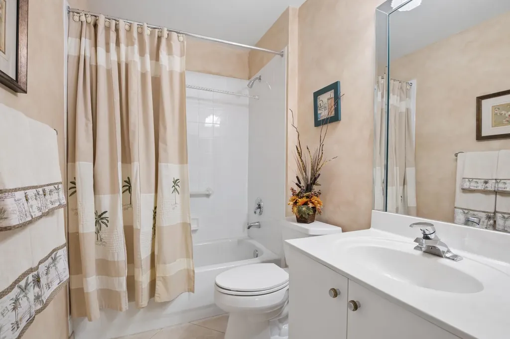 5053 Toscana Trail Boynton Beach FL 33437