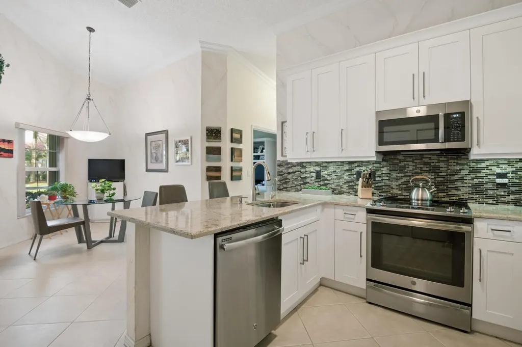 5053 Toscana Trail Boynton Beach FL 33437