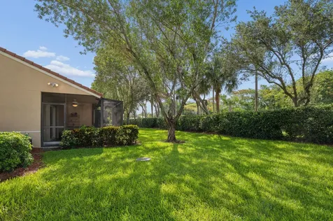 5053 Toscana Trail Boynton Beach FL 33437