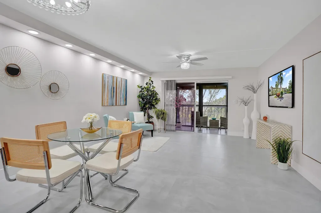 7146 Huntington Lane Delray Beach FL 33446