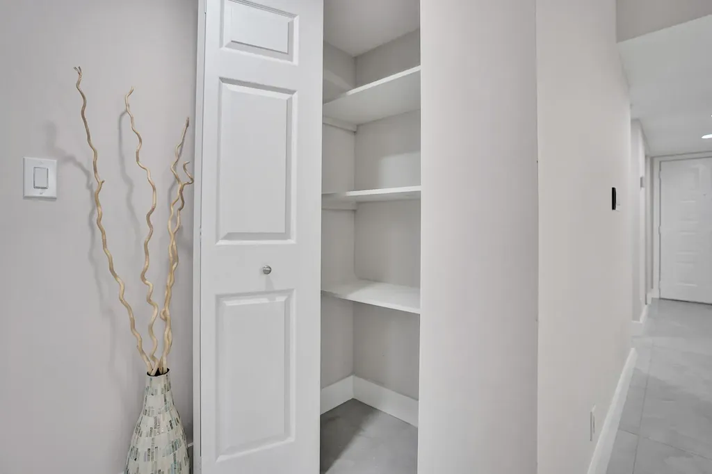 7146 Huntington Lane Delray Beach FL 33446