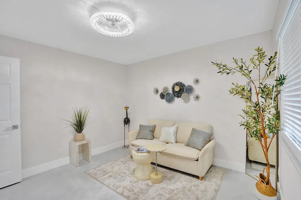 7146 Huntington Lane Delray Beach FL 33446