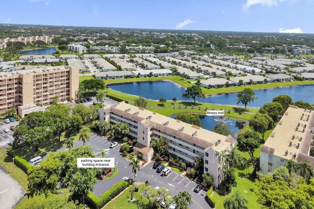 7146 Huntington Lane Delray Beach FL 33446