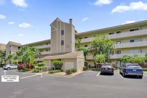 7146 Huntington Lane Delray Beach FL 33446