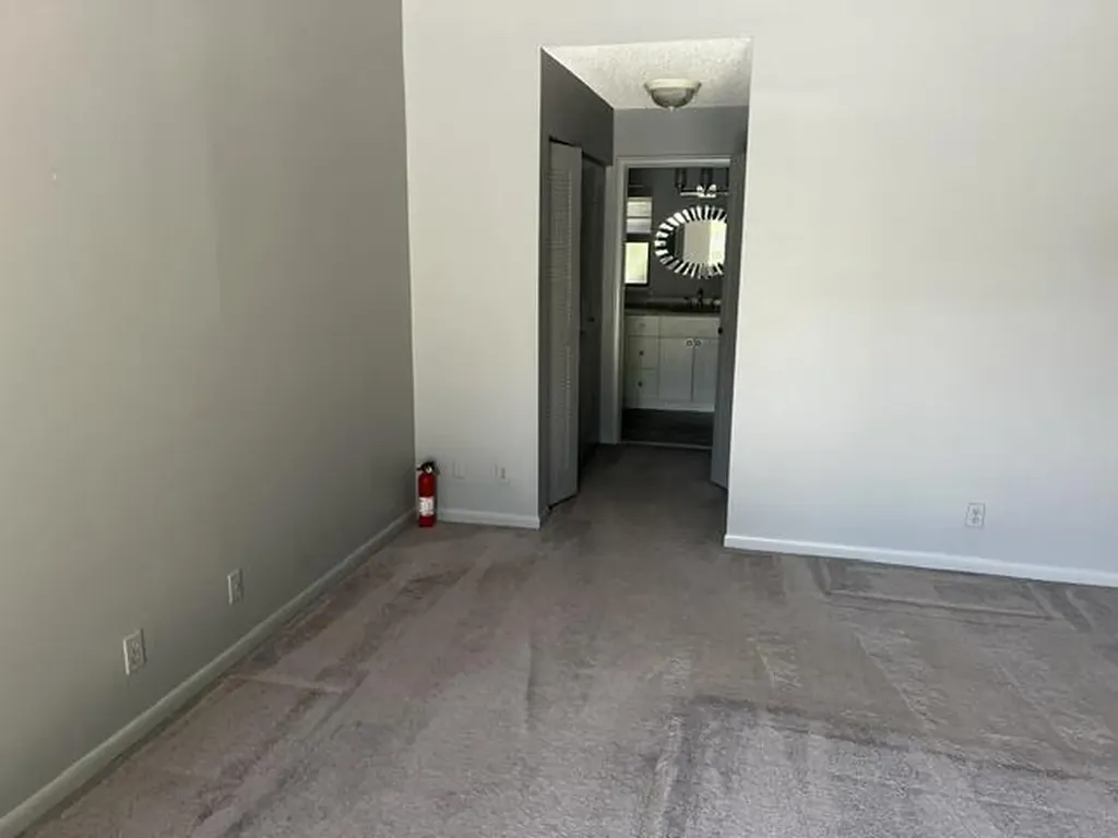 6063 Sunberry Circle Boynton Beach FL 33437