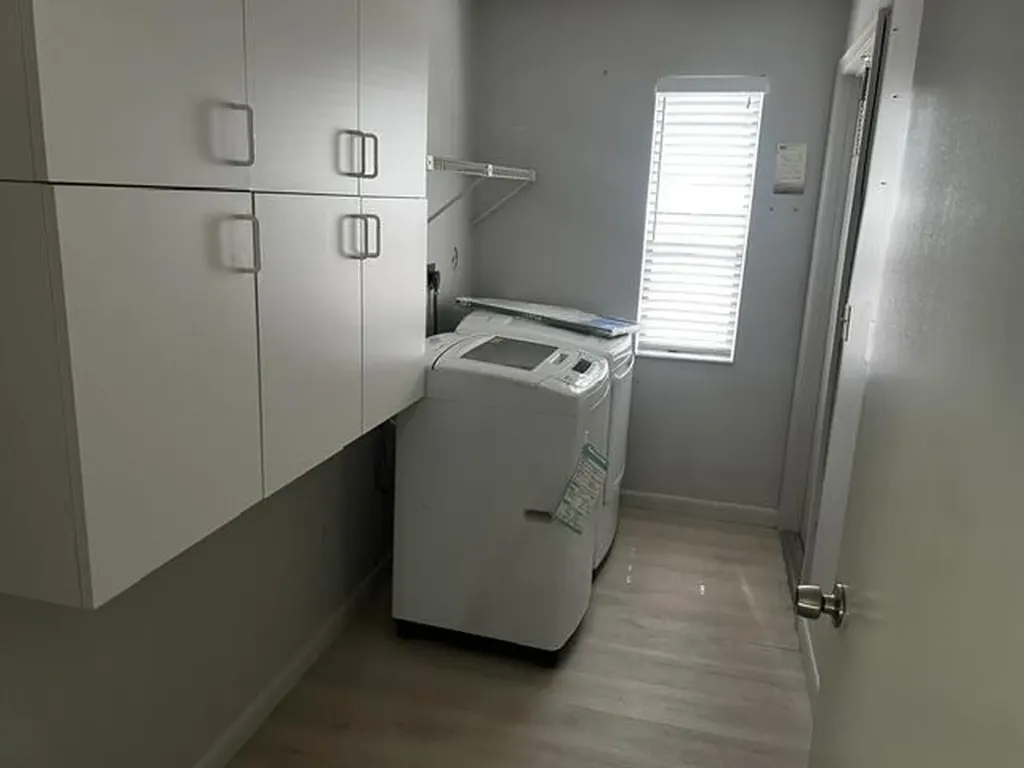 6063 Sunberry Circle Boynton Beach FL 33437