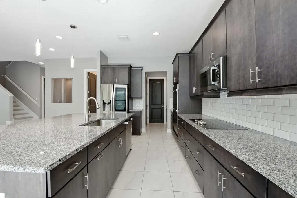 3791 NW 87th Way Coral Springs FL 33065