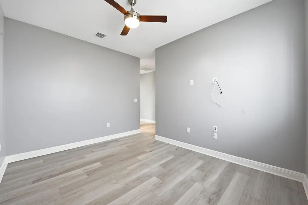 3791 NW 87th Way Coral Springs FL 33065
