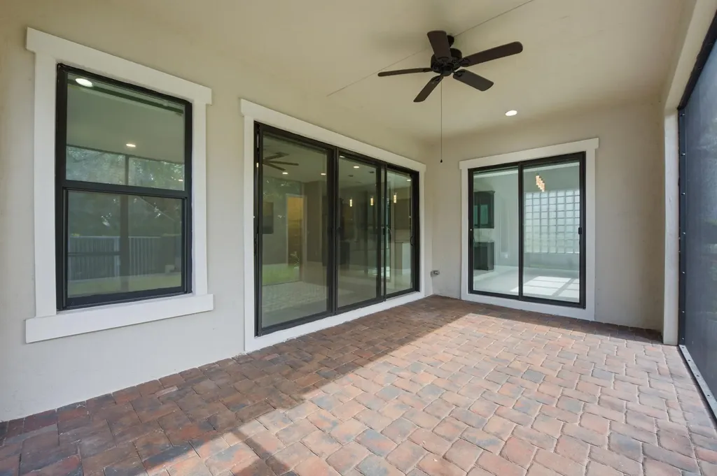 3791 NW 87th Way Coral Springs FL 33065