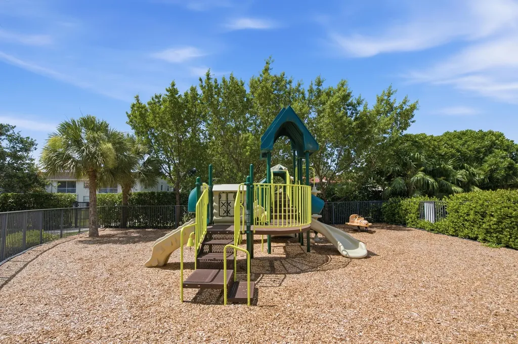 3791 NW 87th Way Coral Springs FL 33065