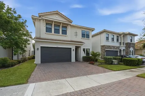 3791 NW 87th Way Coral Springs FL 33065