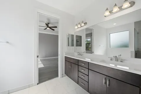 3791 NW 87th Way Coral Springs FL 33065