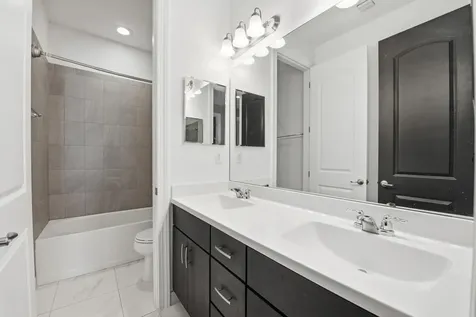 3791 NW 87th Way Coral Springs FL 33065