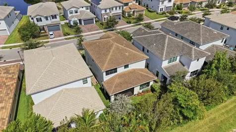 3791 NW 87th Way Coral Springs FL 33065