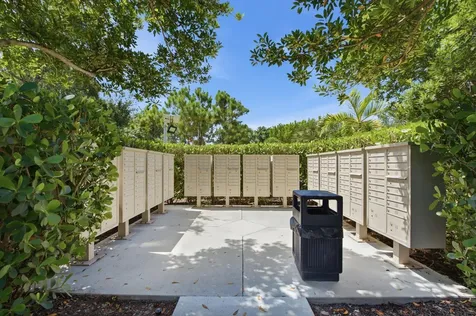 3791 NW 87th Way Coral Springs FL 33065