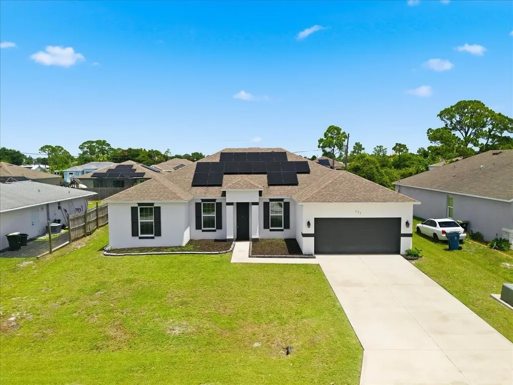 777 Indigo Street SE Palm Bay FL 32909
