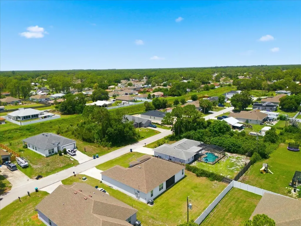 777 Indigo Street SE Palm Bay FL 32909