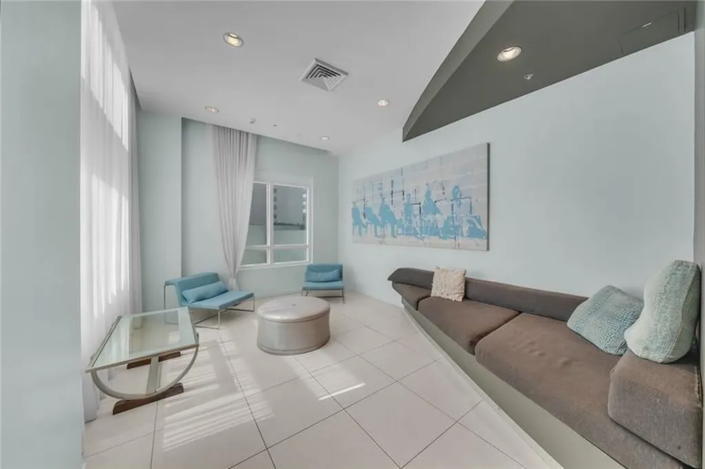 1900 N Bayshore Drive Miami FL 33132