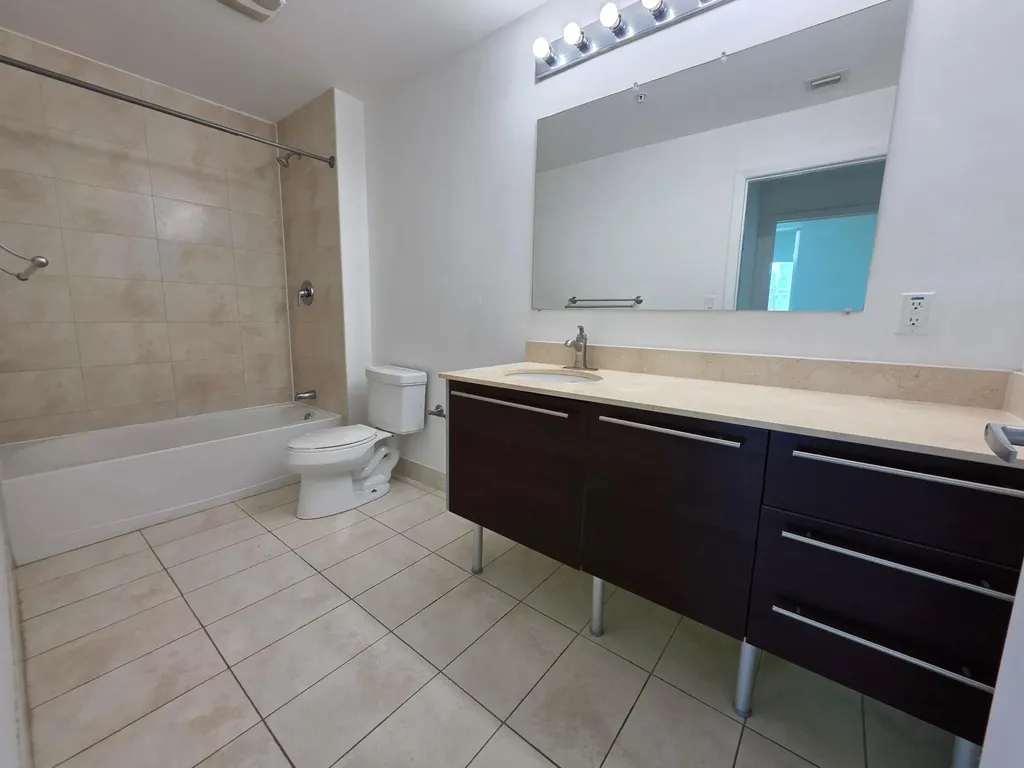 1900 N Bayshore Drive Miami FL 33132