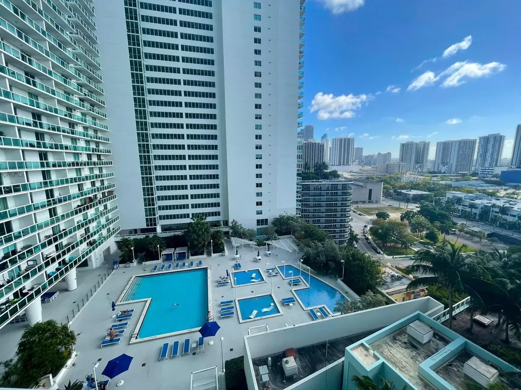 1900 N Bayshore Drive Miami FL 33132