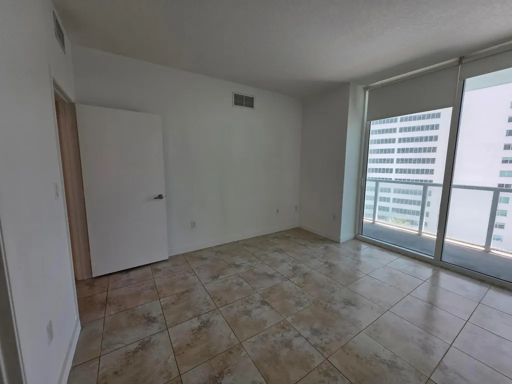 1900 N Bayshore Drive Miami FL 33132
