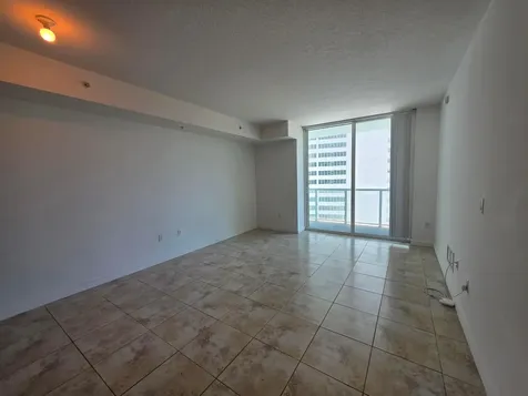 1900 N Bayshore Drive Miami FL 33132