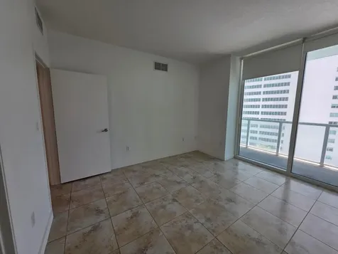 1900 N Bayshore Drive Miami FL 33132