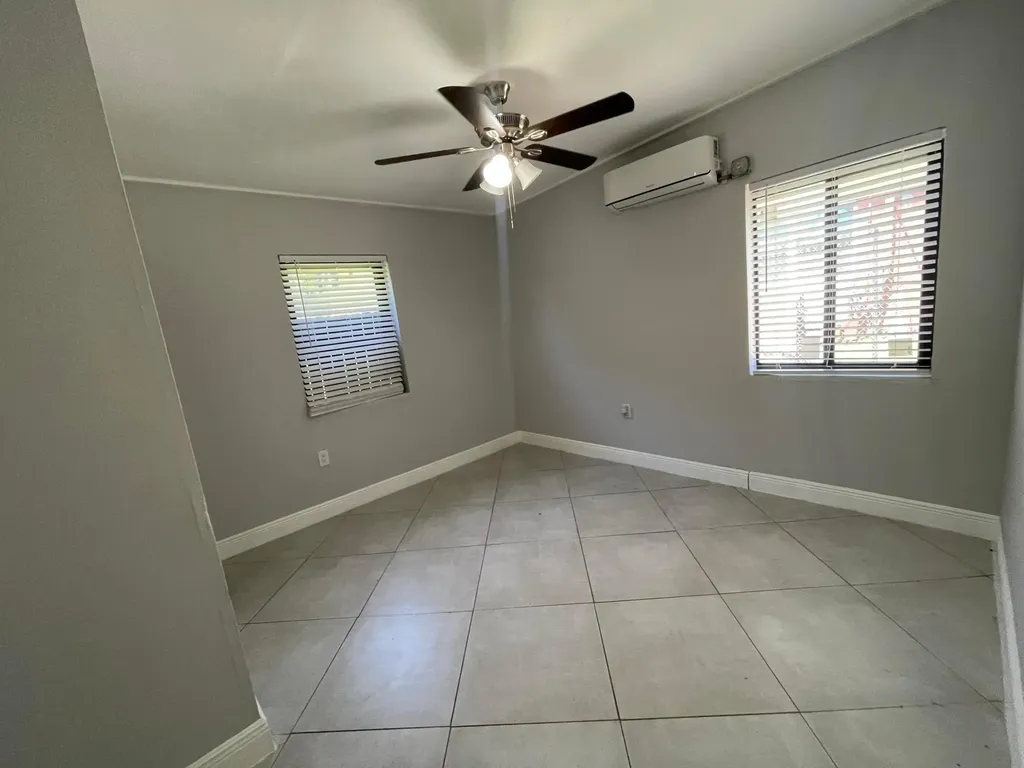 103 NW 7th Avenue Pompano Beach FL 33060