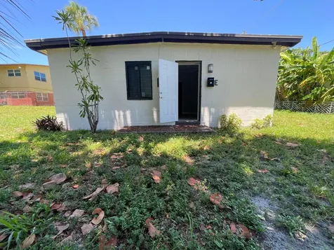 103 NW 7th Avenue Pompano Beach FL 33060