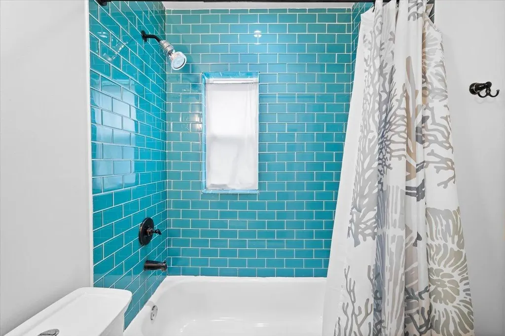 305 NE 14th Avenue Fort Lauderdale FL 33301