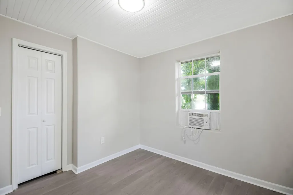 3031 W Jackson Street Pensacola FL 32505