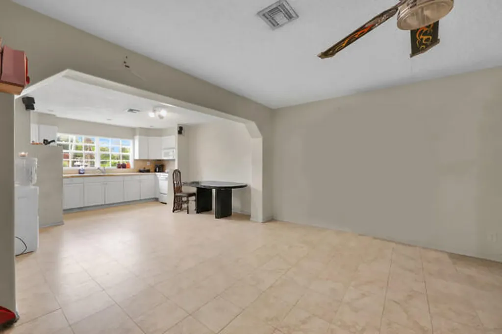 15921 80th Lane N Loxahatchee FL 33470