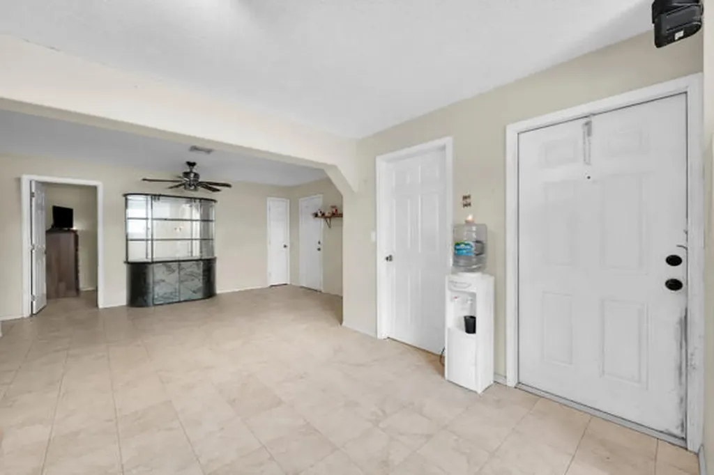 15921 80th Lane N Loxahatchee FL 33470